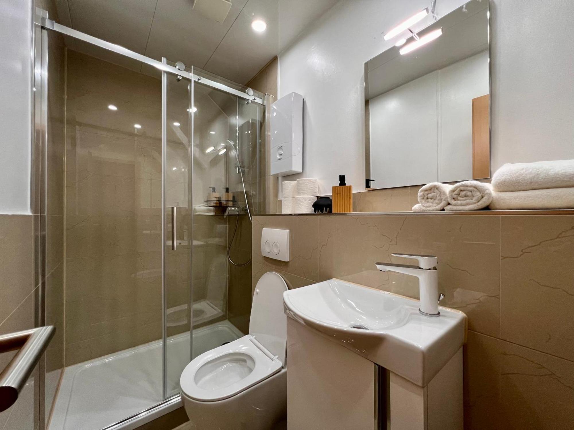 Primetime Suite Fuer 2 Mit Kueche 埃森 外观 照片